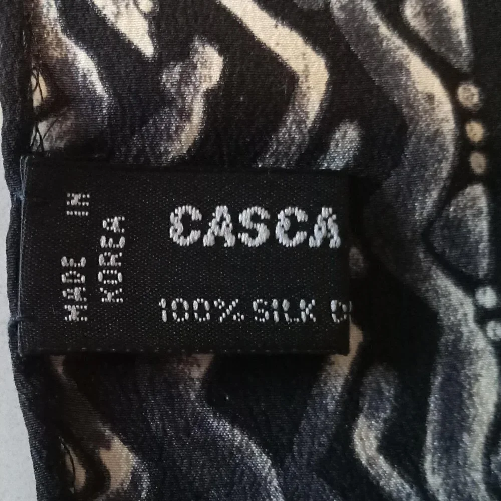 Vintage Casca Silk Print Oblong Scarf